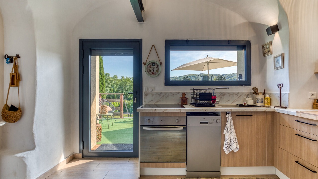 Photo of Kitchen in La Tour-Sur-Orb