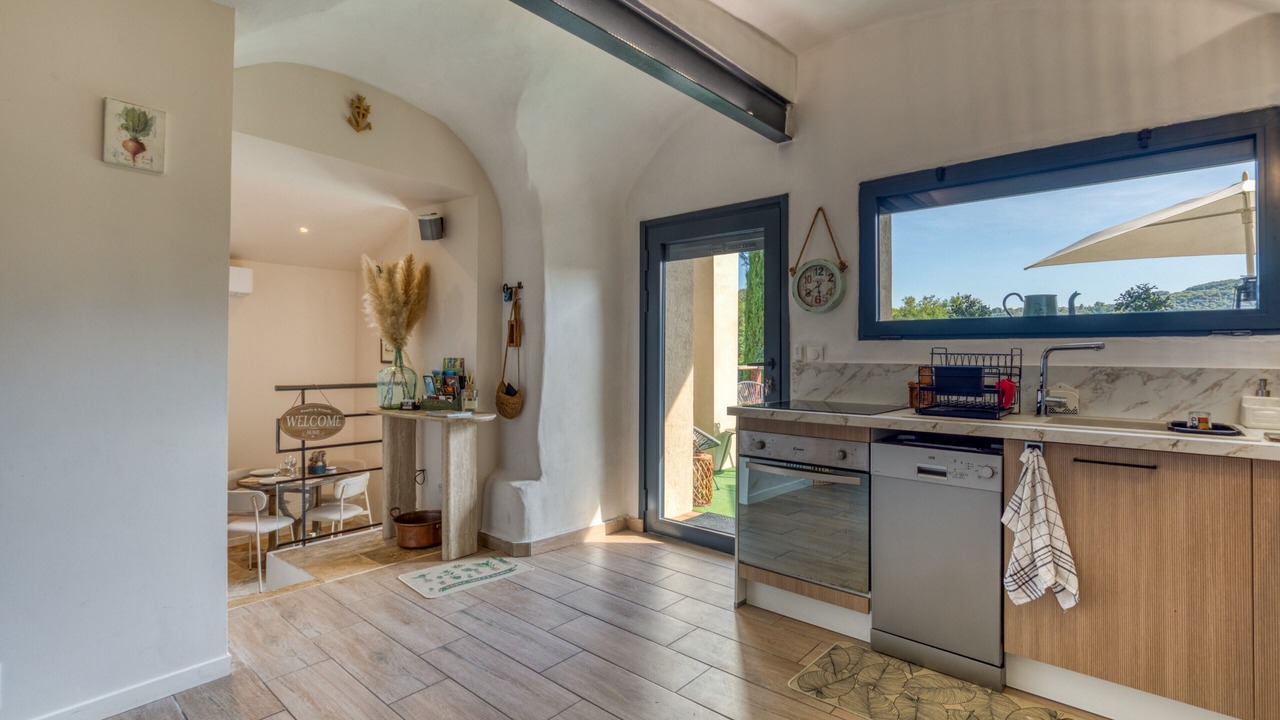 Photo of Kitchen in La Tour-Sur-Orb