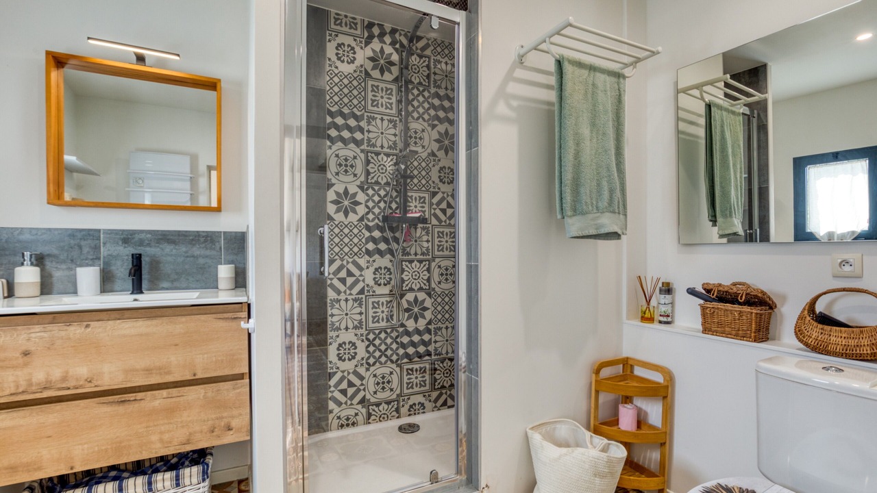 Photo of Bathroom in La Tour-Sur-Orb