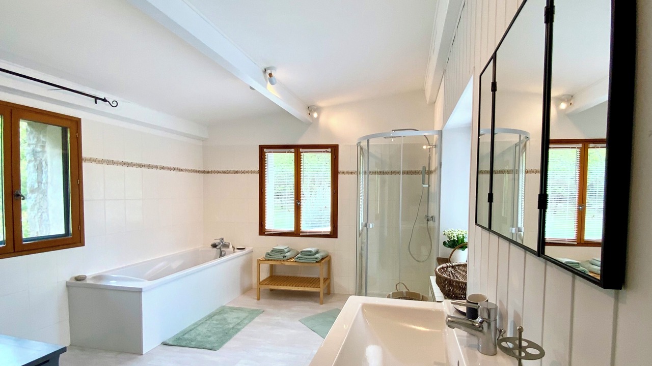 Photo of Bathroom in Rosieres
