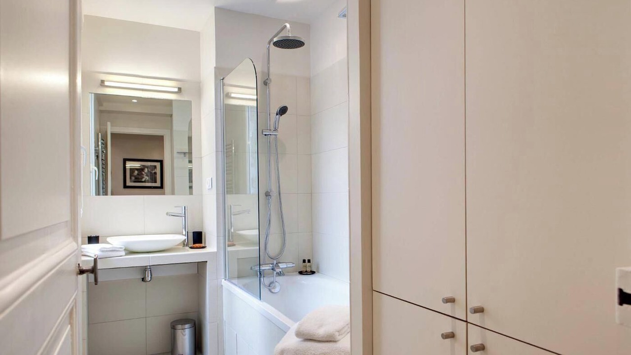 Photo of Bathroom in Marais
