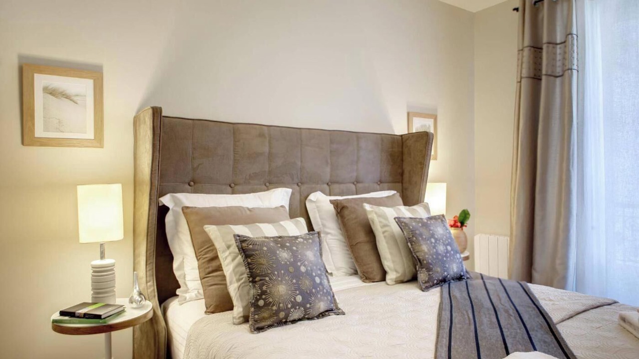 Photo of Bedroom in Marais