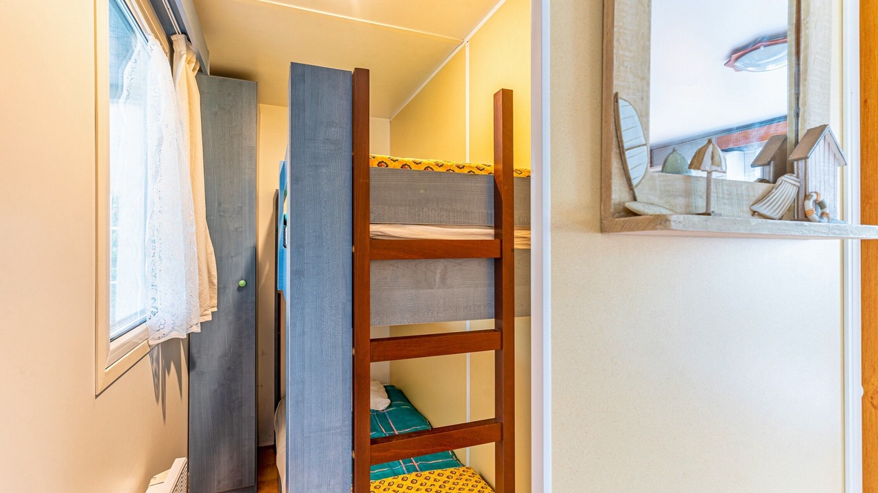 Photo of Bedroom in Gujan-Mestras