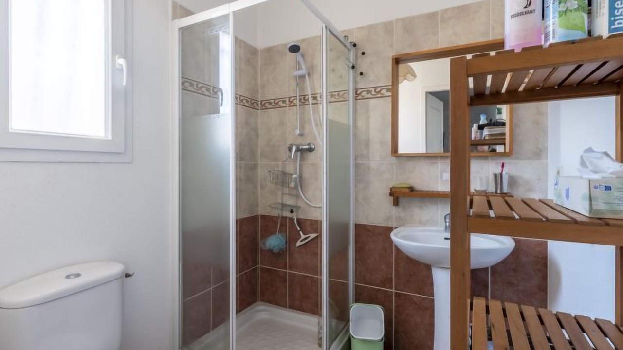 Photo of Bathroom in Aigues-Mortes