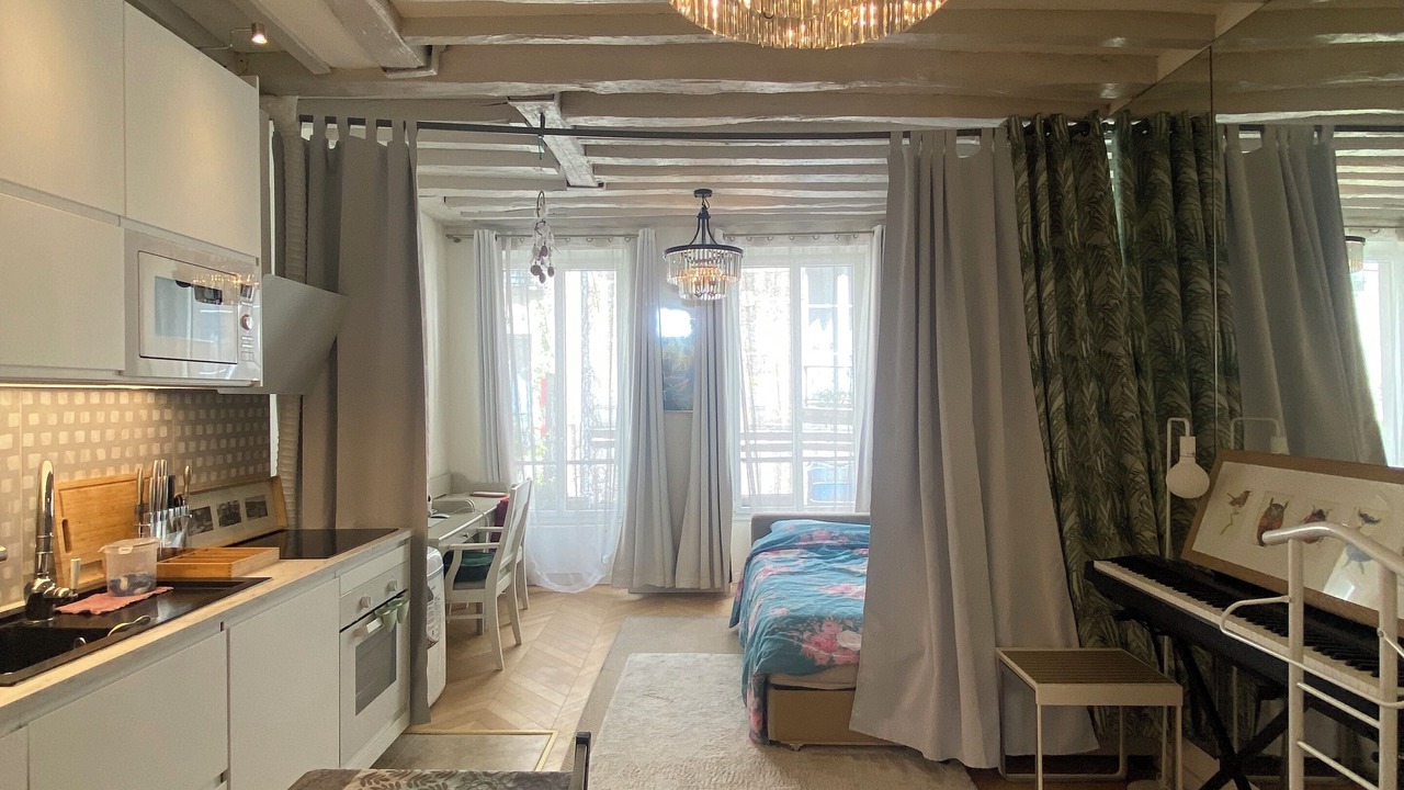 Photo of Bedroom in Sorbonne