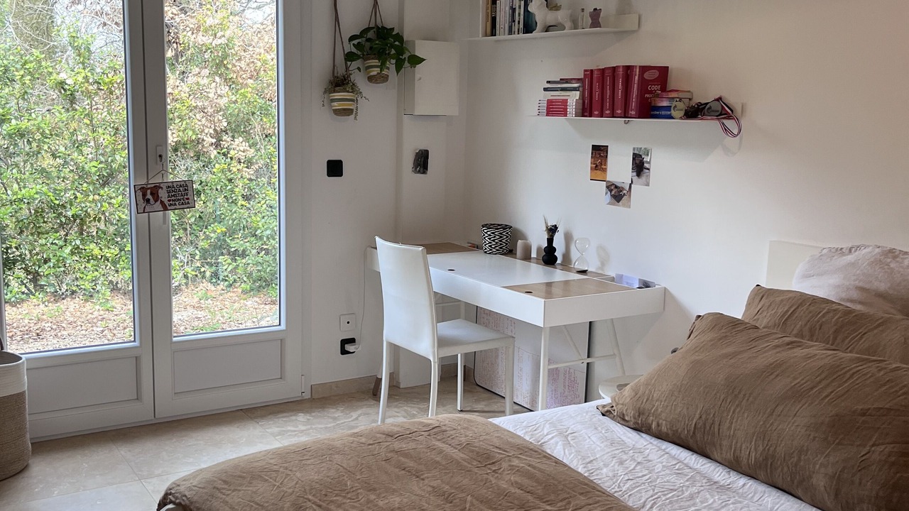 Photo of Bedroom in Eguilles