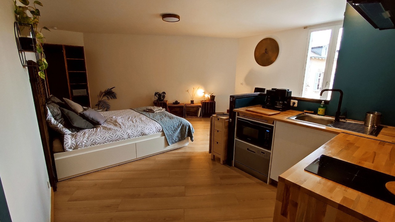 Photo of Bedroom in Limoges