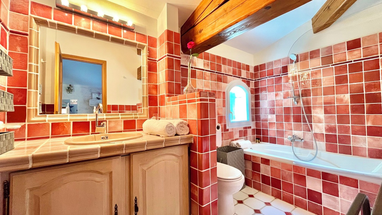 Photo of Bathroom in Saint-Raphael