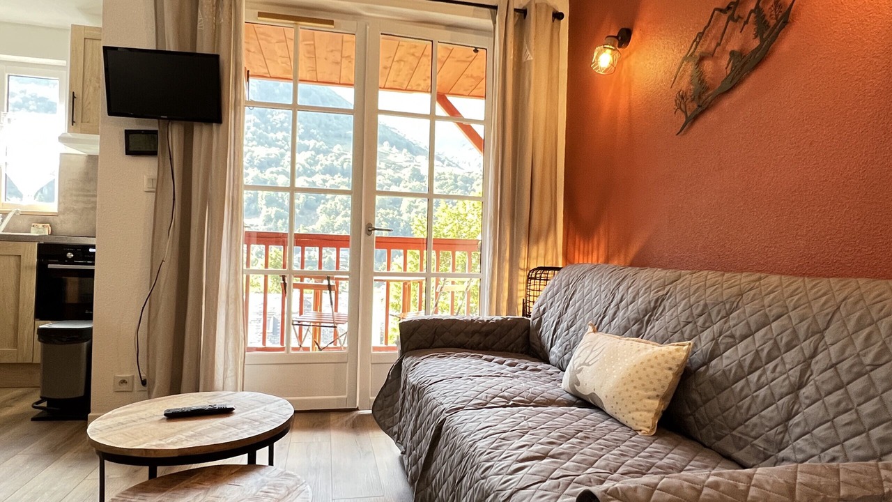 Photo of Livingroom in Cauterets