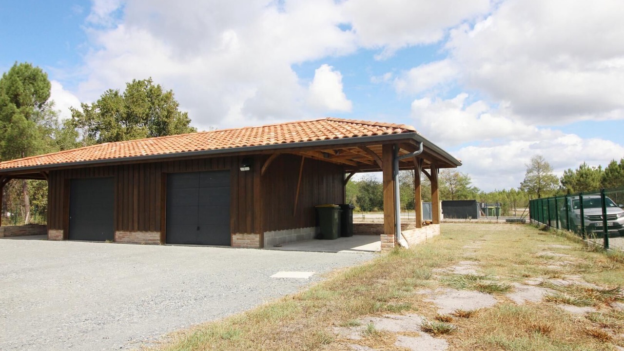 Photo of Outdoor in Le Barp
