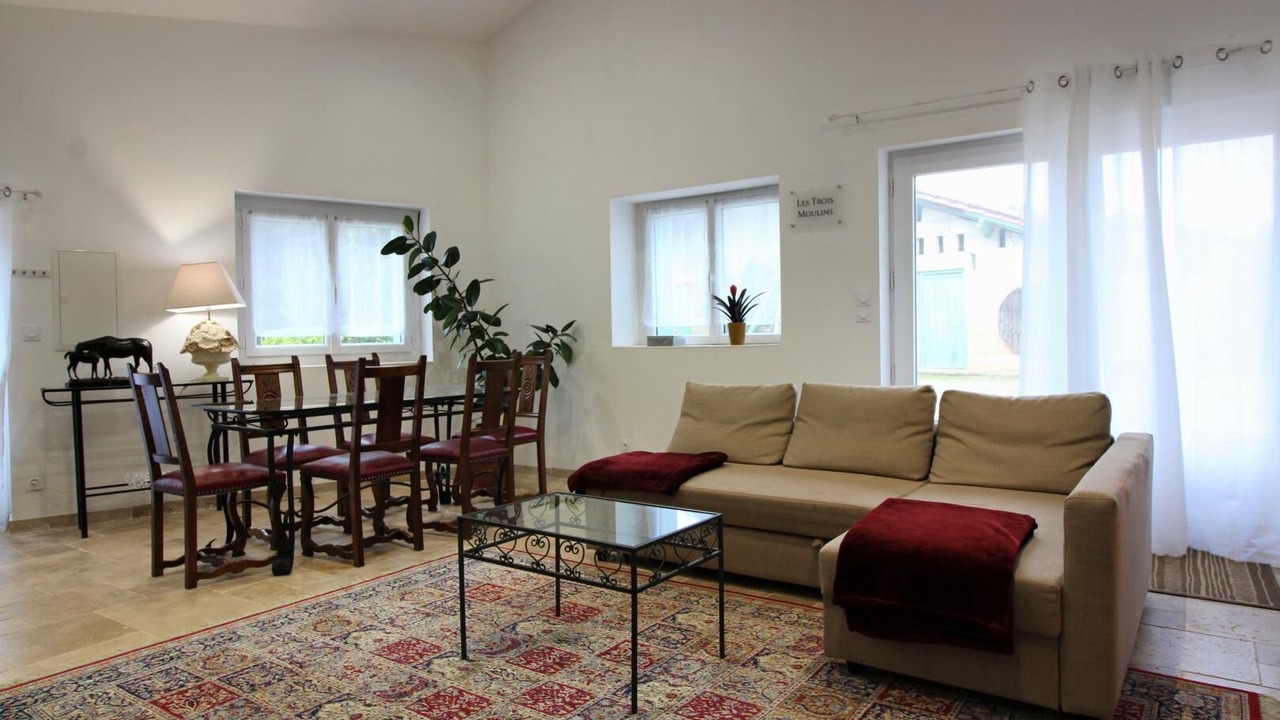 Photo of Livingroom in Mombrier