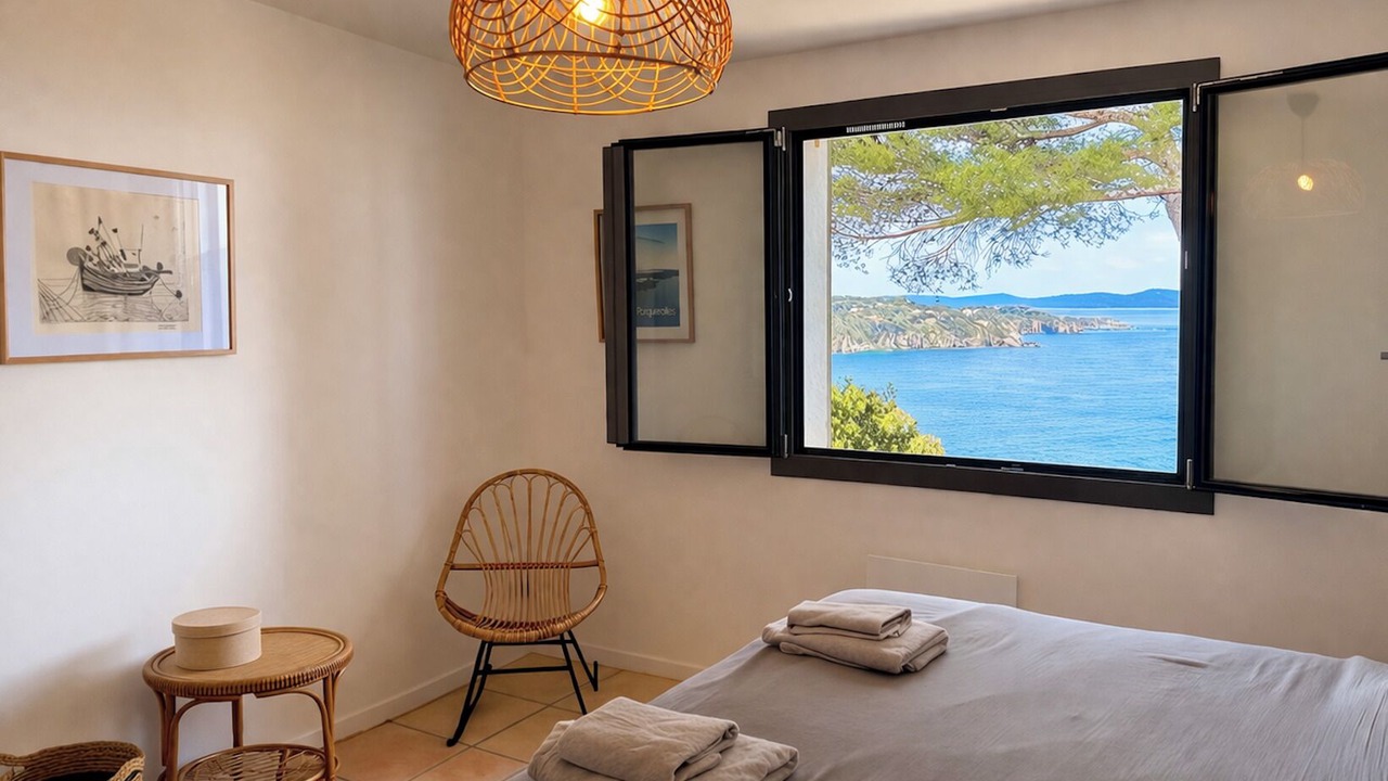 Photo of Bedroom in Giens