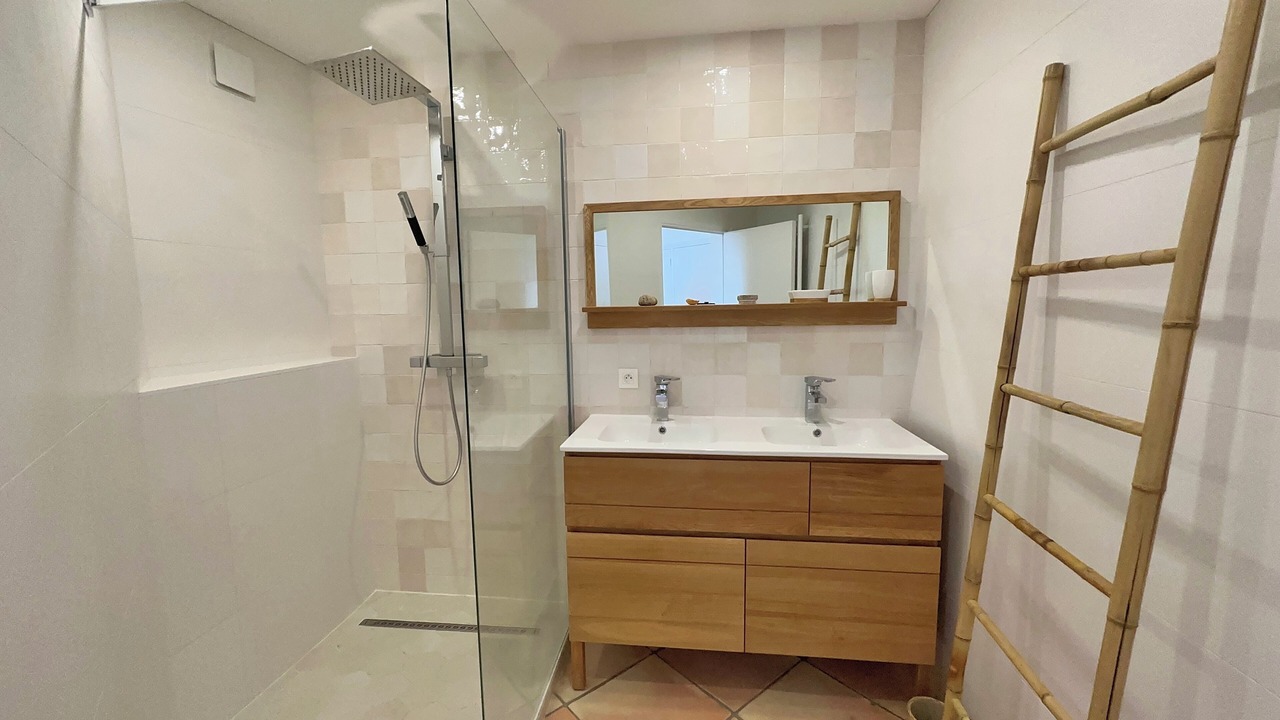 Photo of Bathroom in Giens
