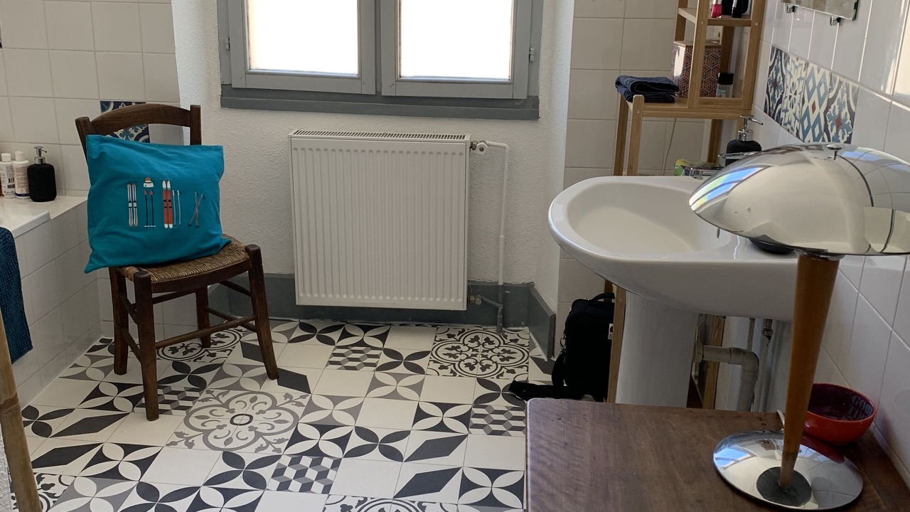 Photo of Bathroom in Mayregne