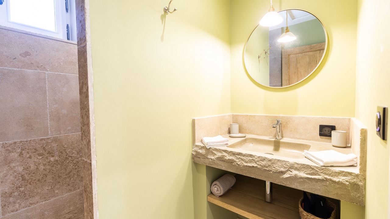 Photo of Bathroom in Caseneuve