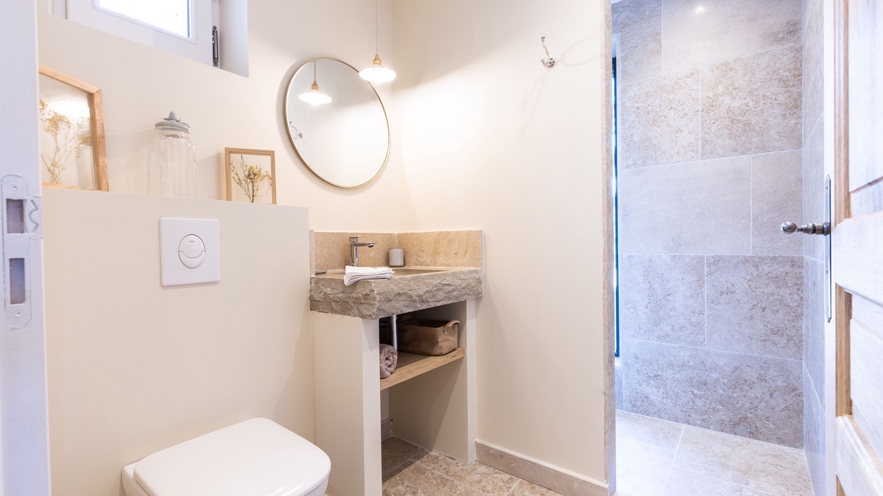 Photo of Bathroom in Caseneuve