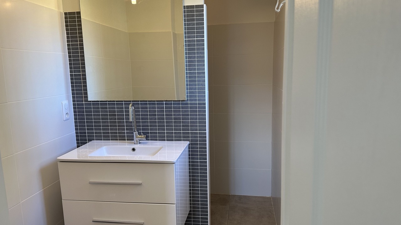 Photo of Bathroom in Preconil
