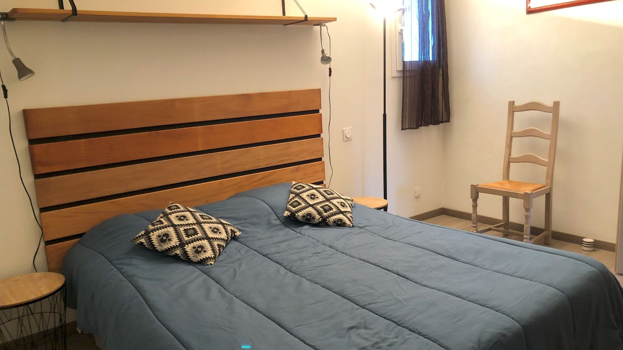 Photo of Bedroom in Sare