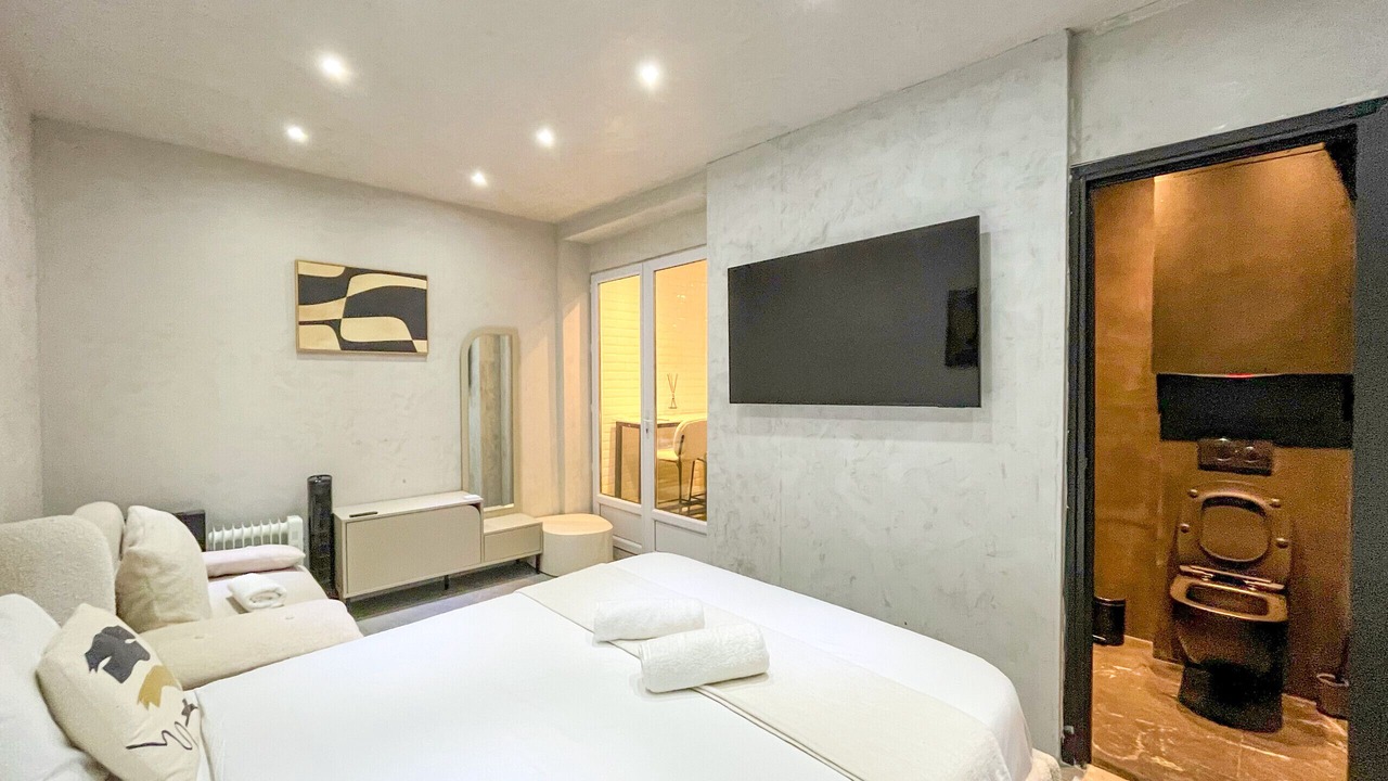 Photo of Bedroom in Quartier de la Plaine-de-Monceaux
