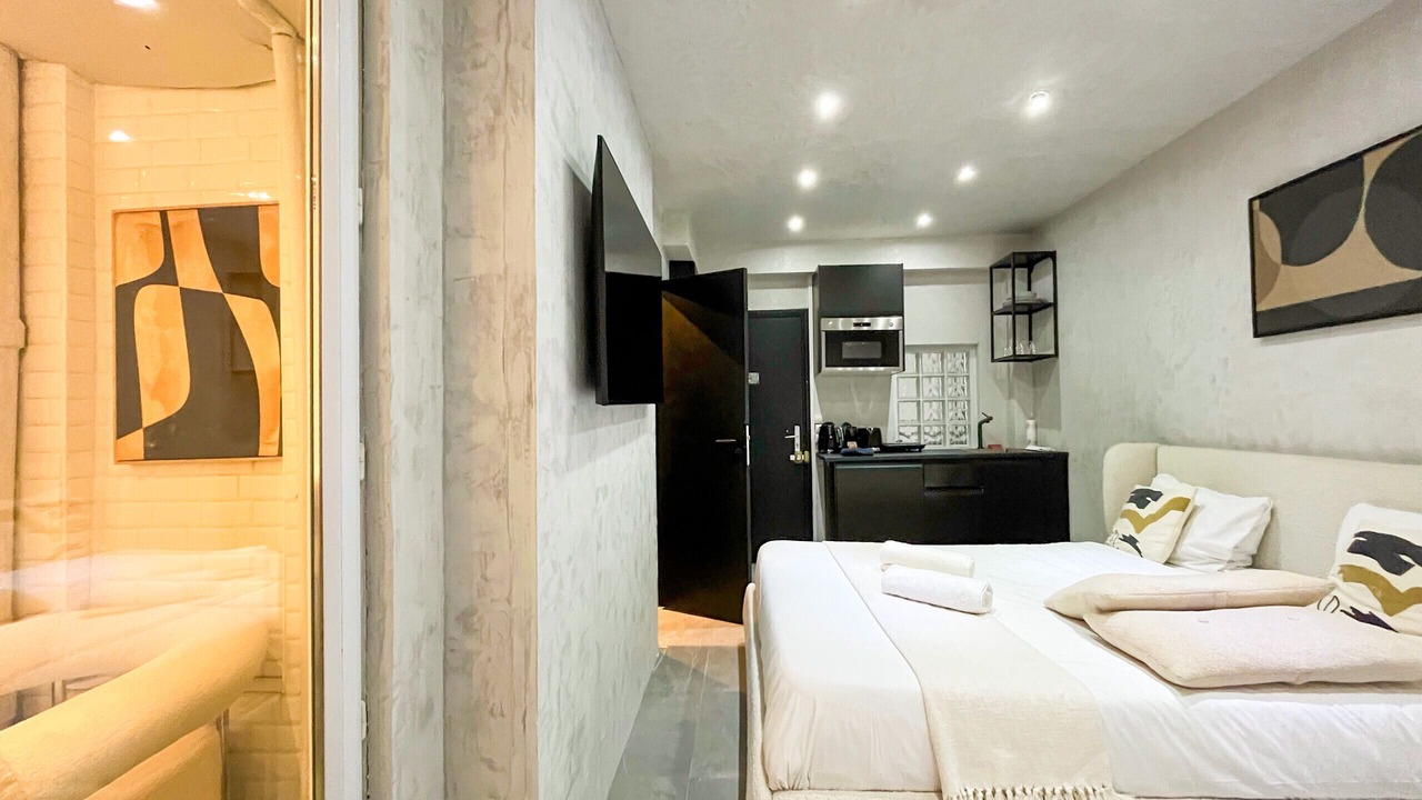 Photo of Bedroom in Quartier de la Plaine-de-Monceaux