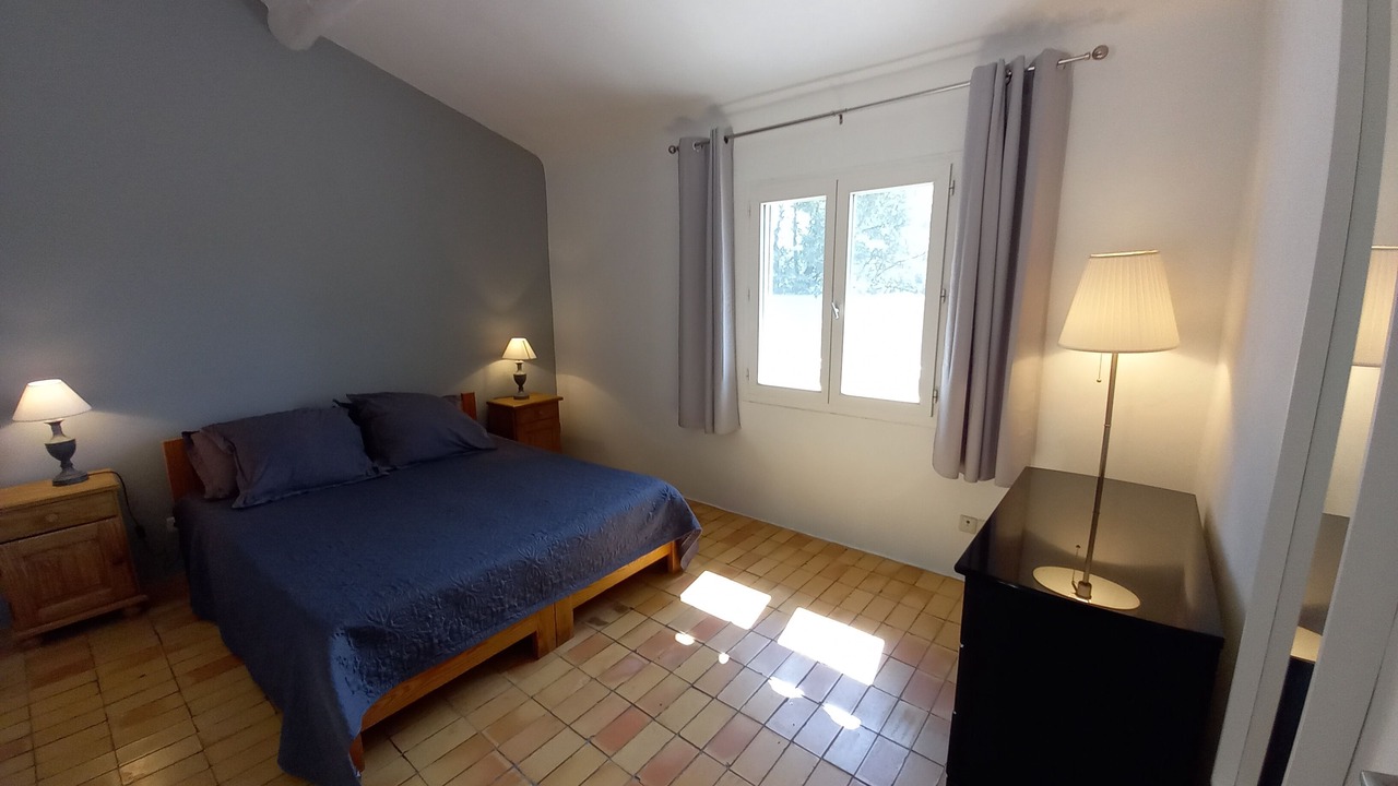 Photo of Bedroom in Vitrolles-en-Luberon