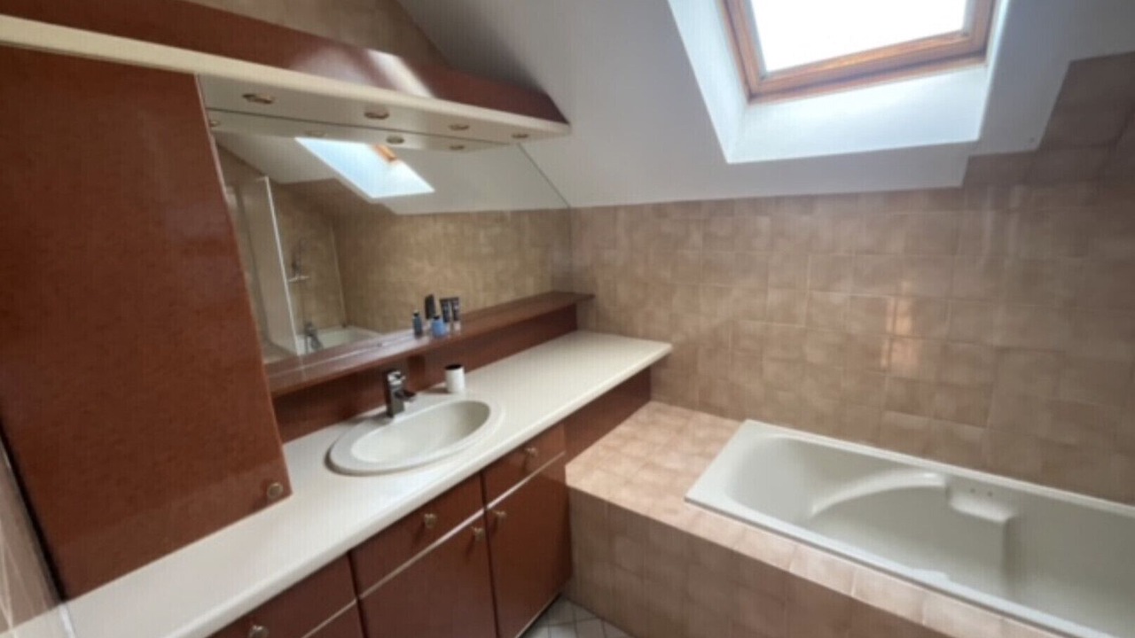 Photo of Bathroom in Cessenaz