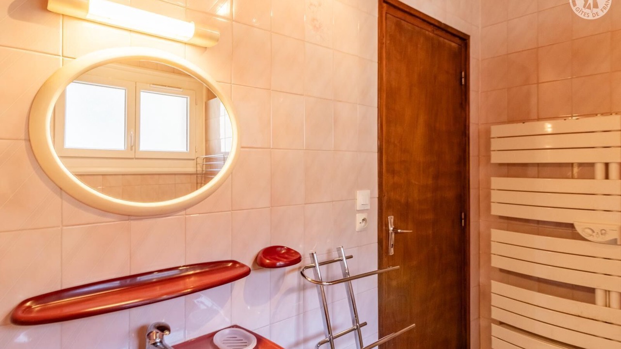 Photo of Bathroom in Jarrier