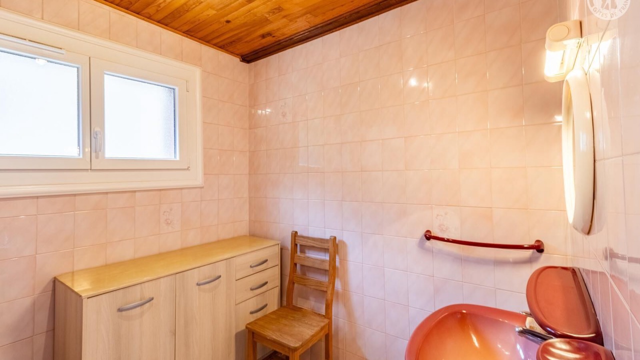 Photo of Bathroom in Jarrier