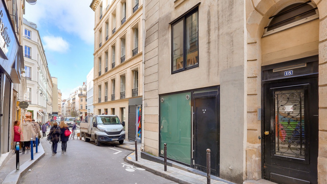 Photo of Others in Quartier du Mail
