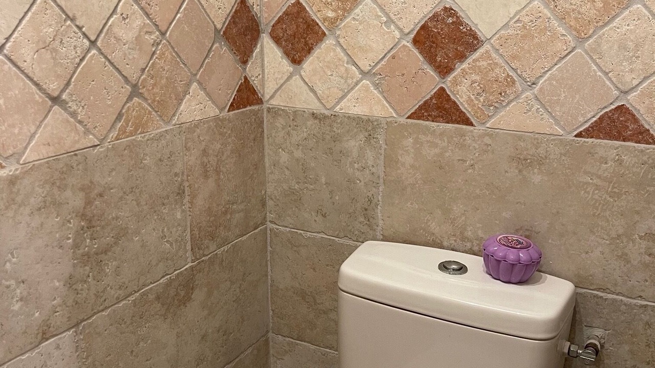 Photo of Bathroom in Forville