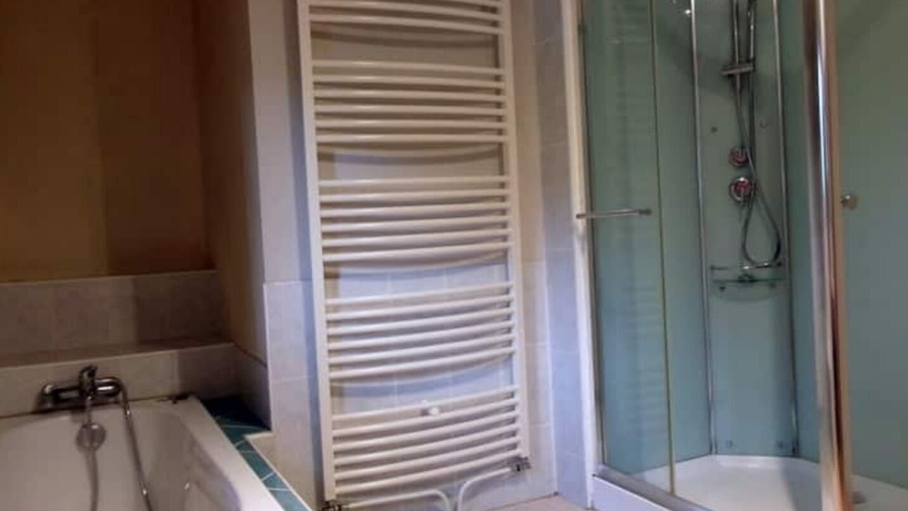Photo of Bathroom in Capdenac