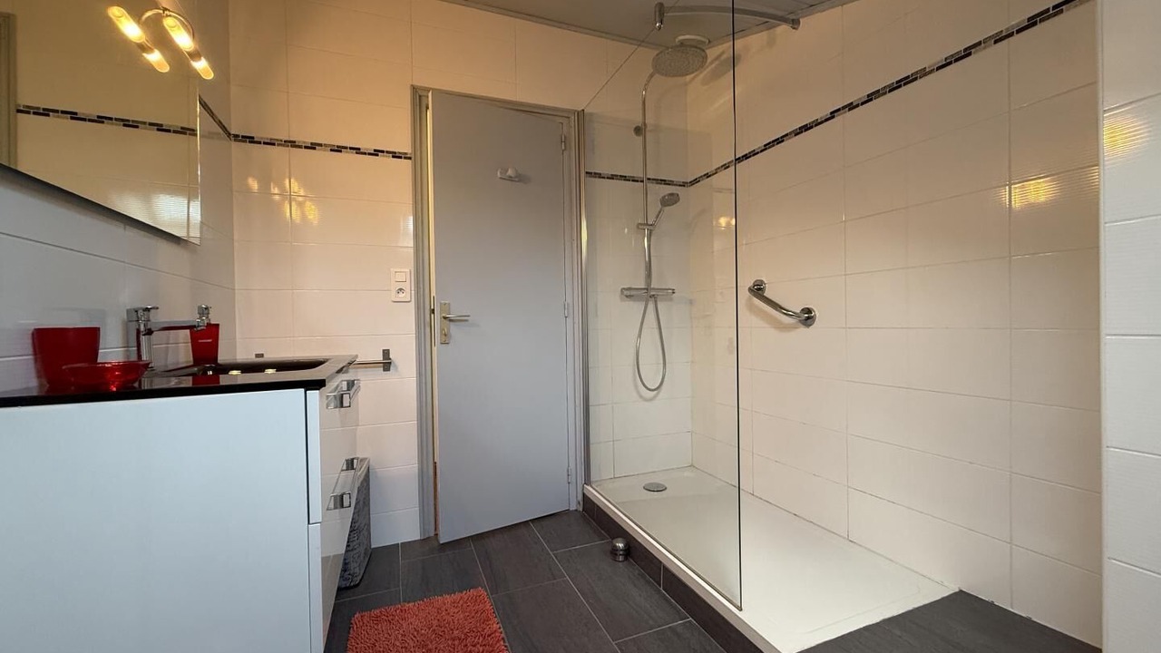 Photo of Bathroom in Macaye