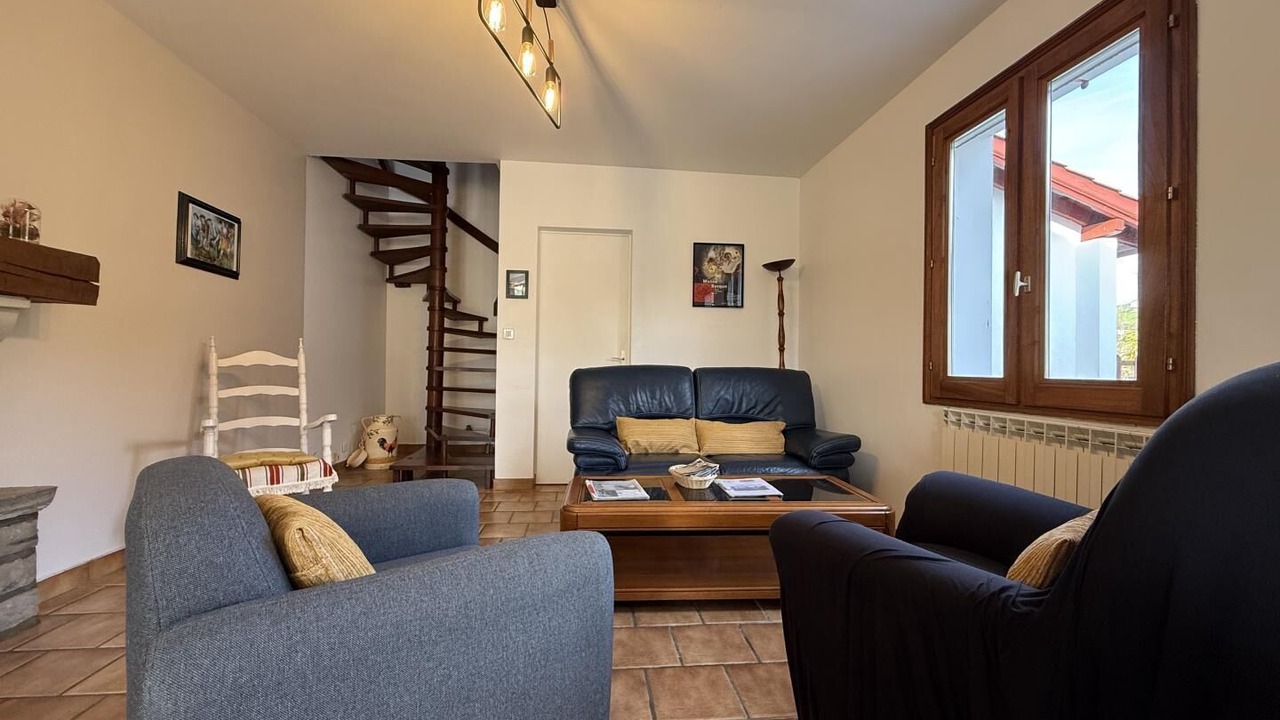 Photo of Livingroom in Macaye