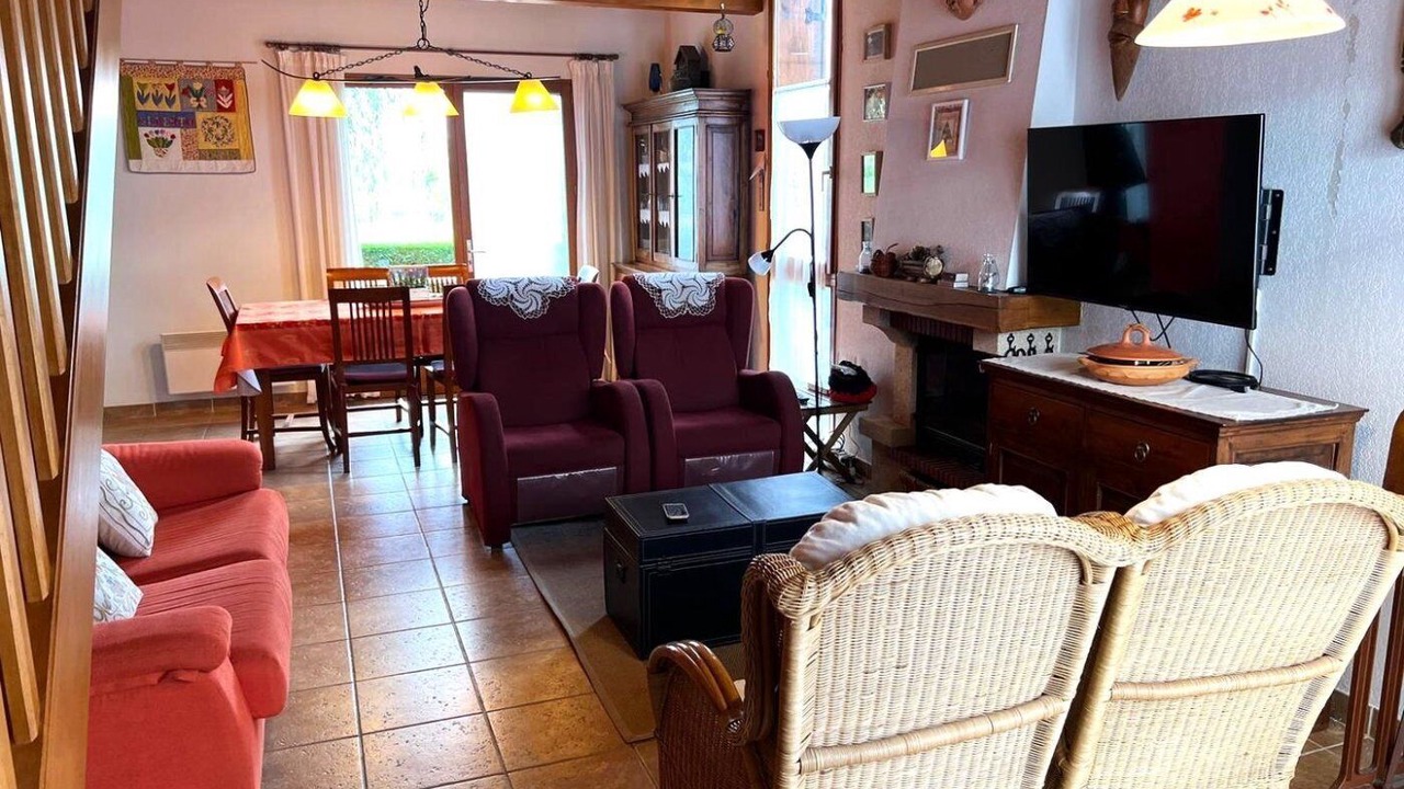 Photo of Livingroom in Sainte-Leocadie