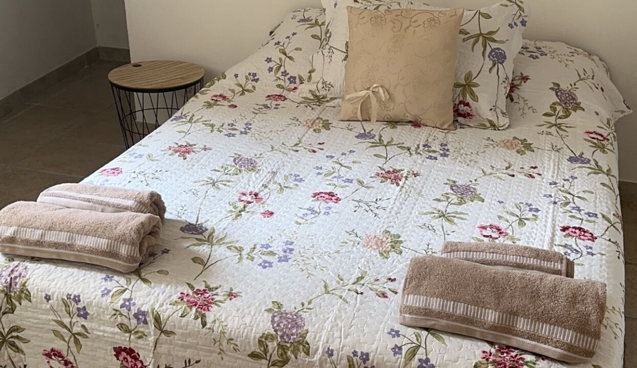 Photo of Bedroom in Charleval