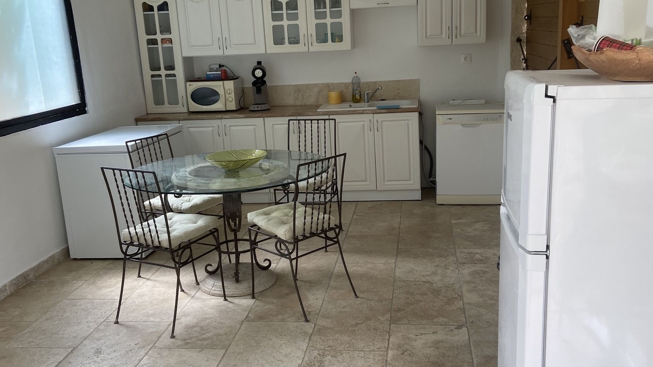 Photo of Kitchen in Charleval