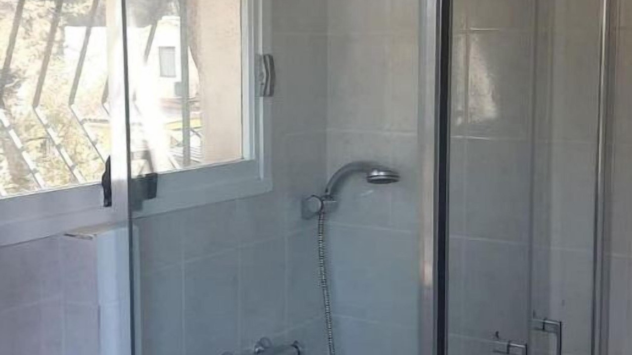 Photo of Bathroom in Ensues-la-Redonne