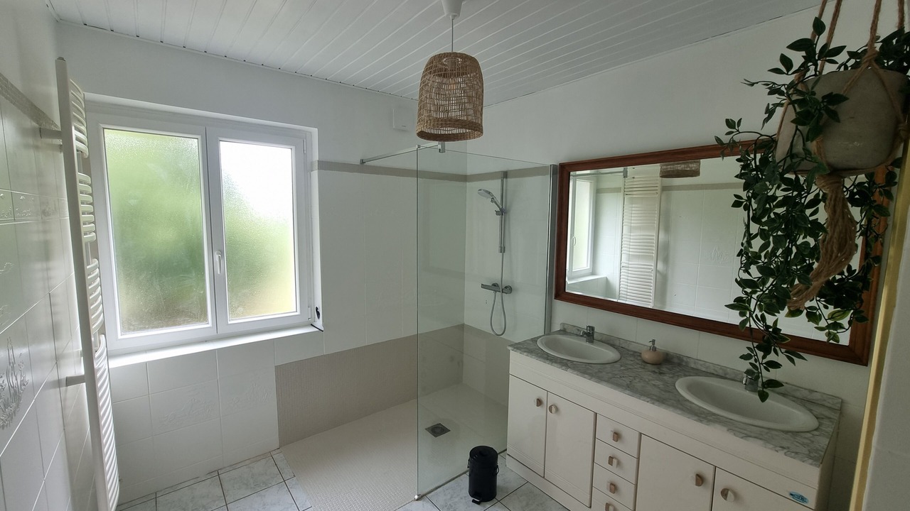 Photo of Bathroom in Valeyrac