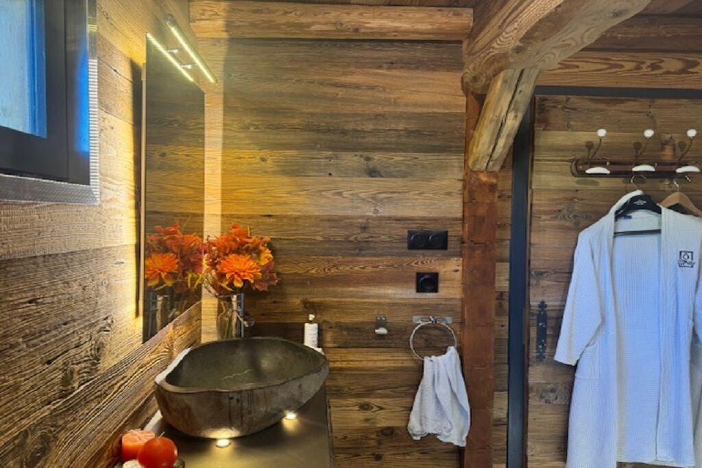 Photo of Bathroom in Viuz-la-Chiesaz