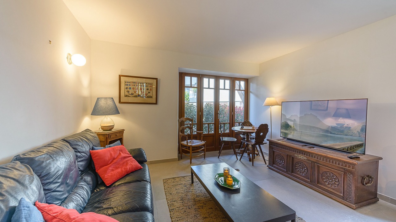 Photo of Bedroom in Saint-Jorioz