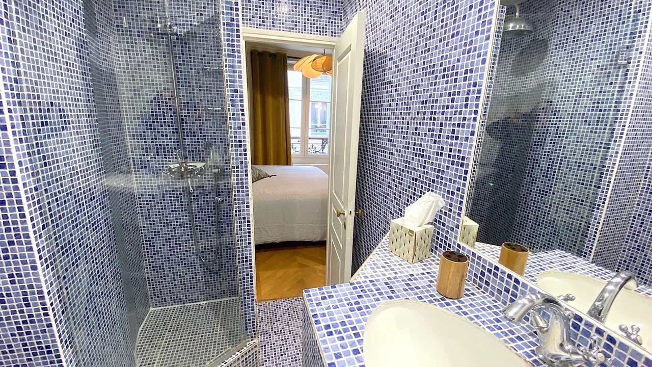 Photo of Bathroom in Montmartre