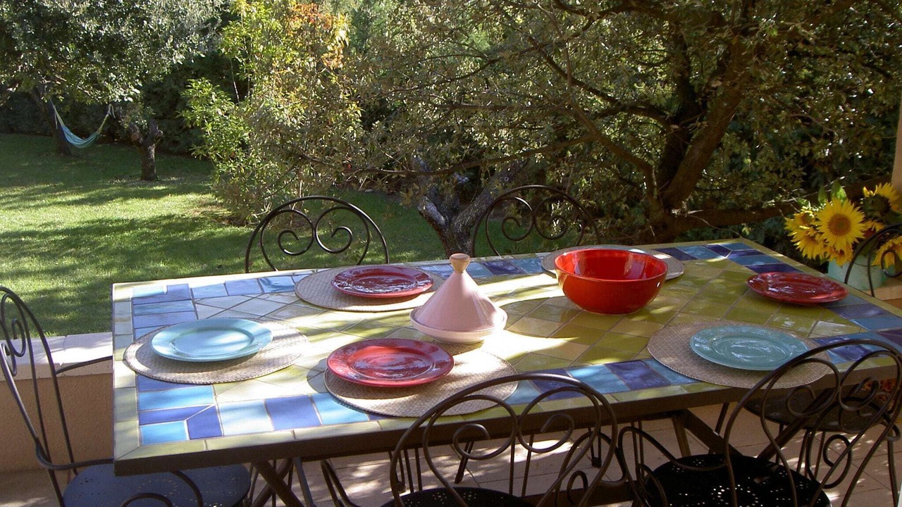 Photo of Patio Balcony in L'Isle-sur-la-Sorgue