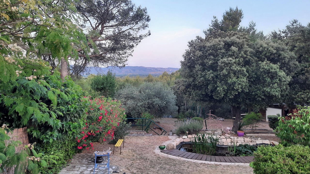 Photo of Outdoor in Merindol