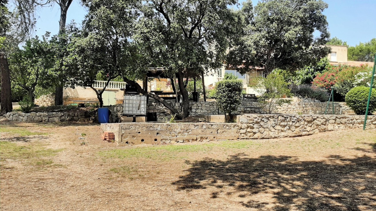 Photo of Outdoor in Merindol