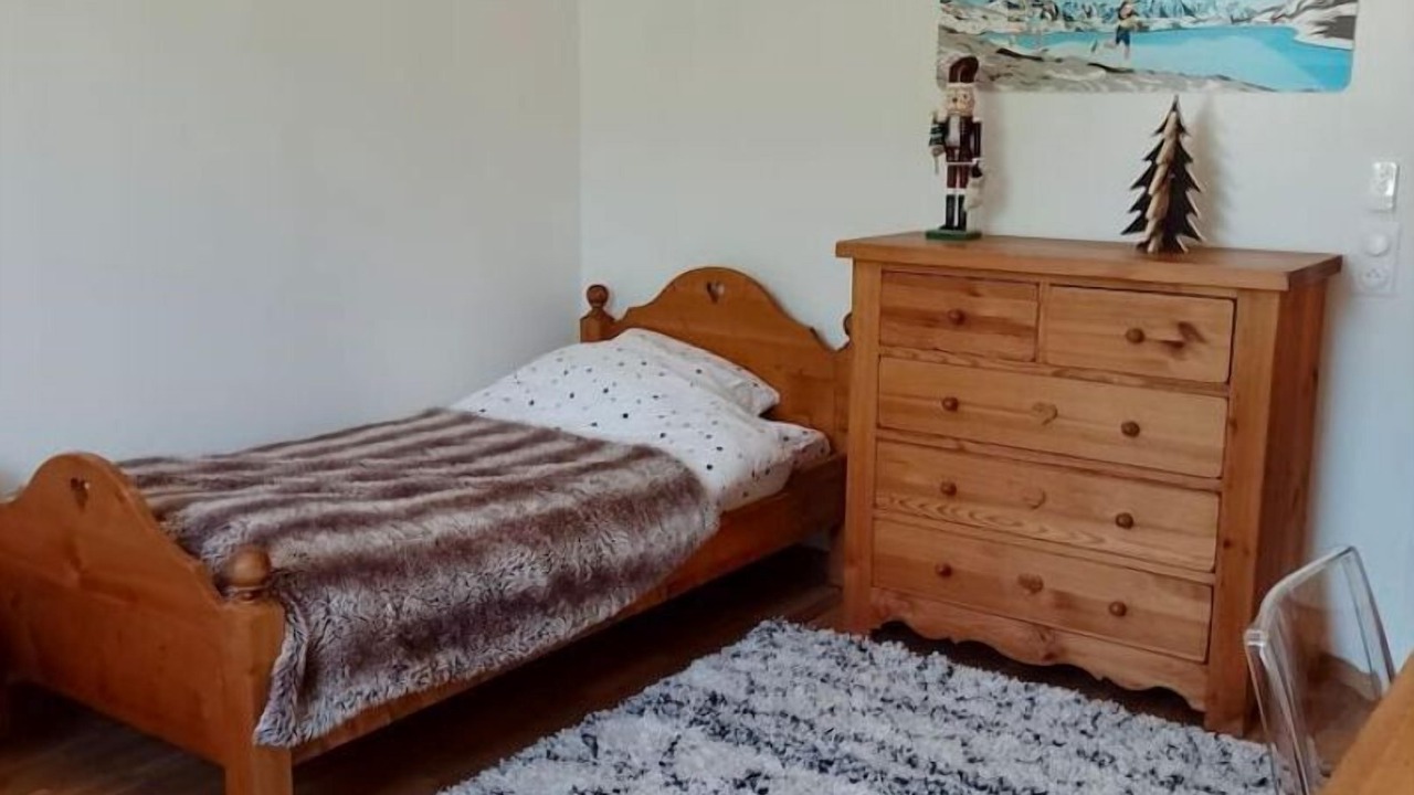 Photo of Bedroom in Saint-Jorioz