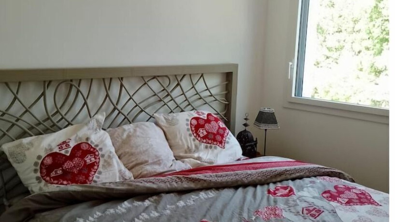 Photo of Bedroom in Saint-Jorioz