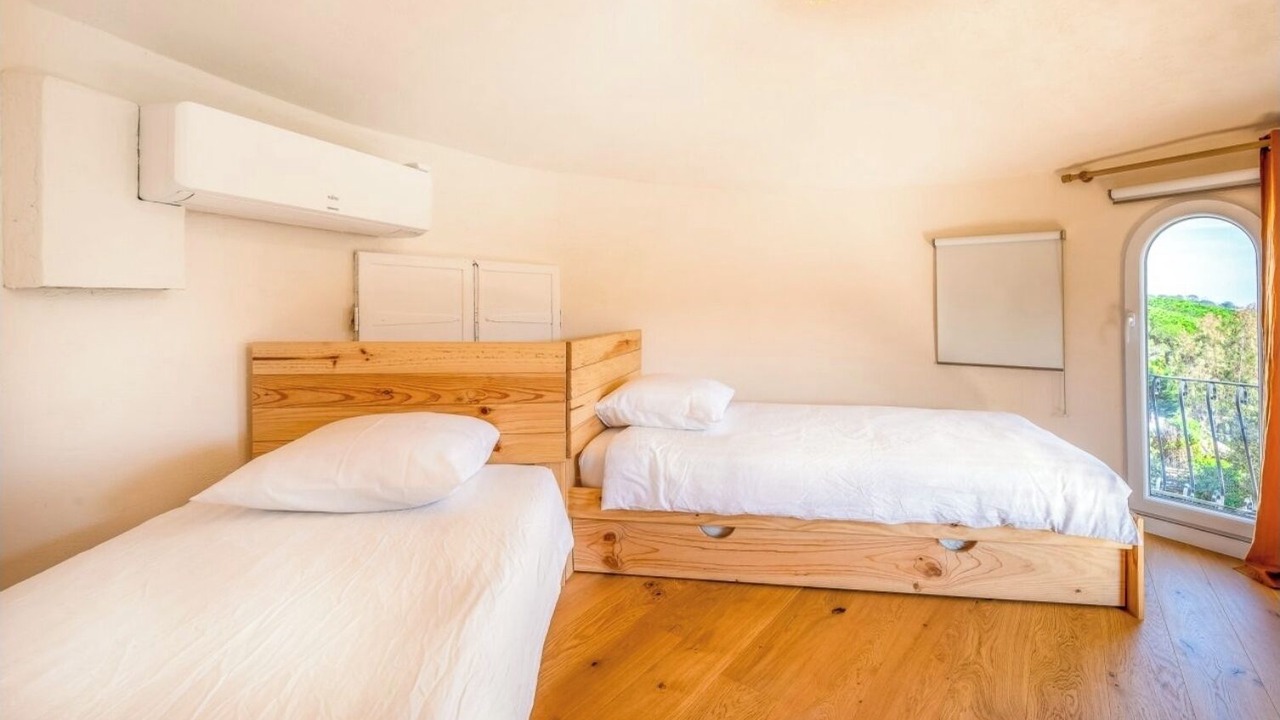 Photo of Bedroom in Les Issambres