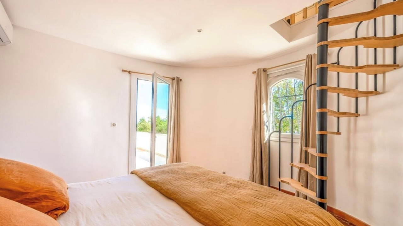 Photo of Bedroom in Les Issambres
