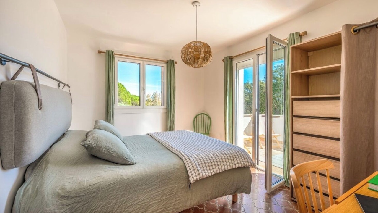 Photo of Bedroom in Les Issambres