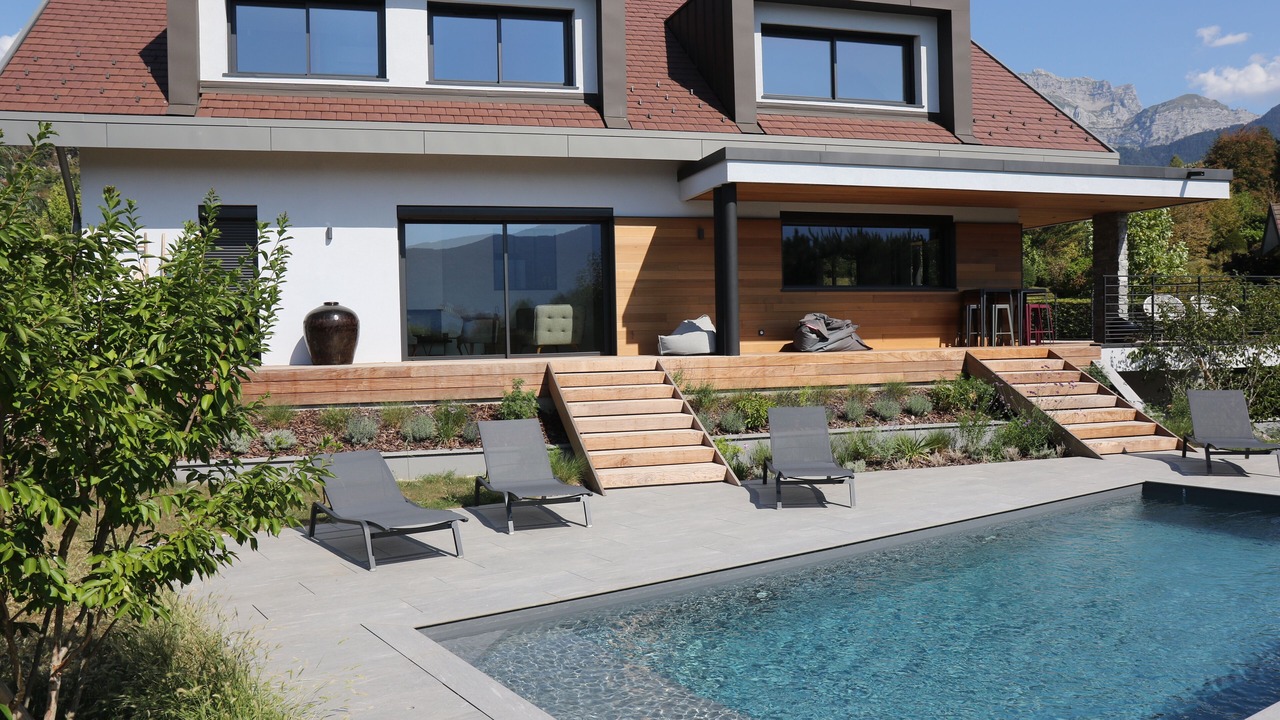 Photo of Outdoor in Menthon-Saint-Bernard